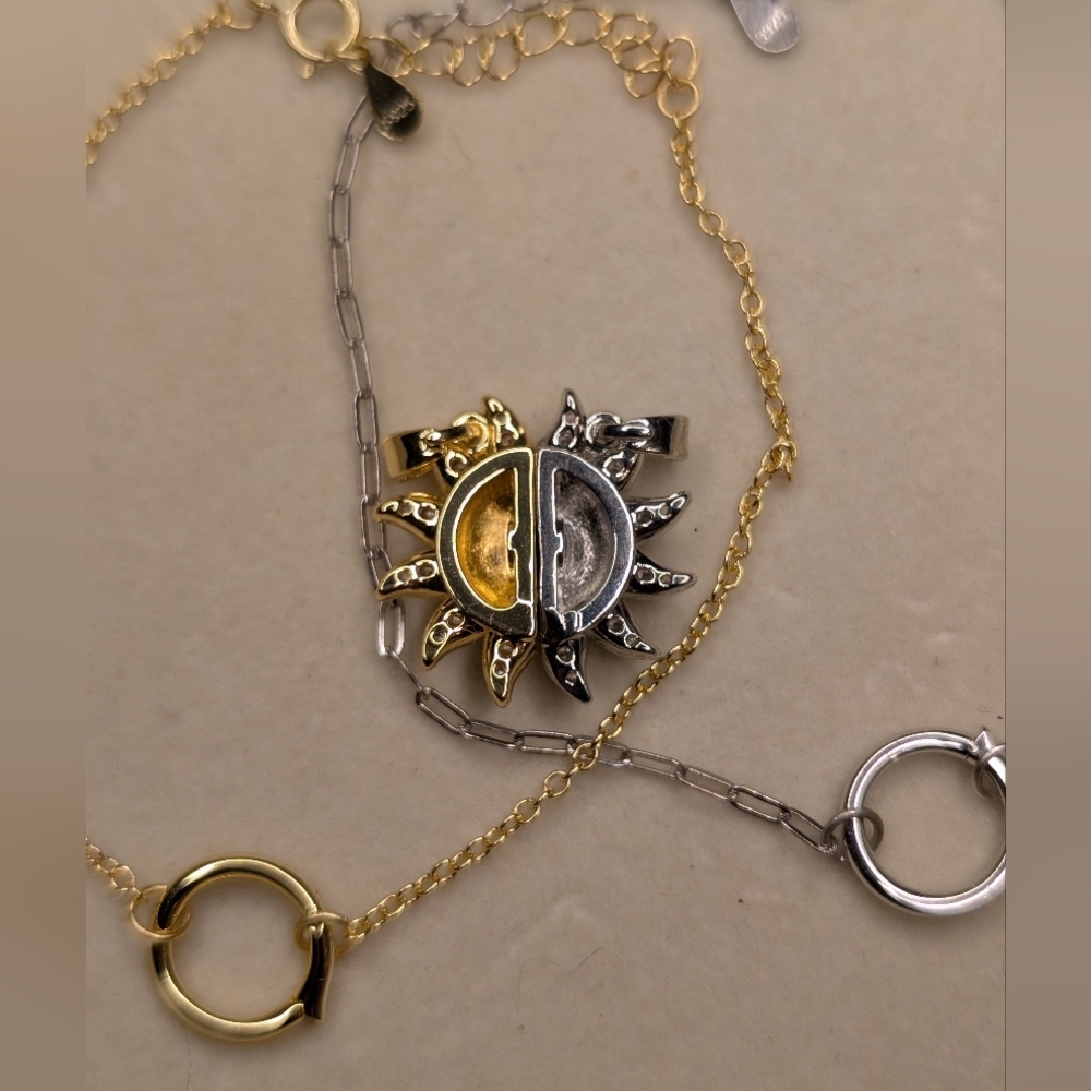 Sterling Silver Charm Bracelet Split Pendants! - image 4